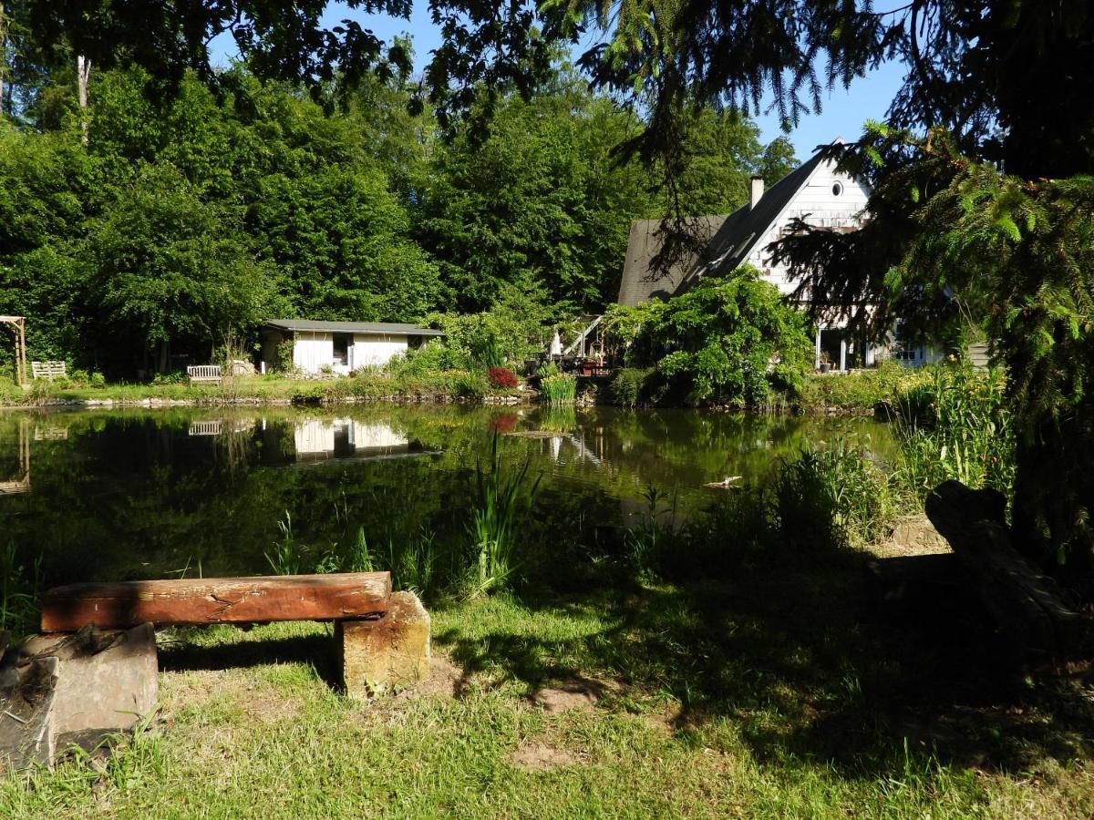 Le Jardin De Saint Jean Bed & Breakfast Exterior photo